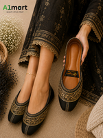Ladies Fancy Khussa – Elegant Gold Embroidery & Traditional Style